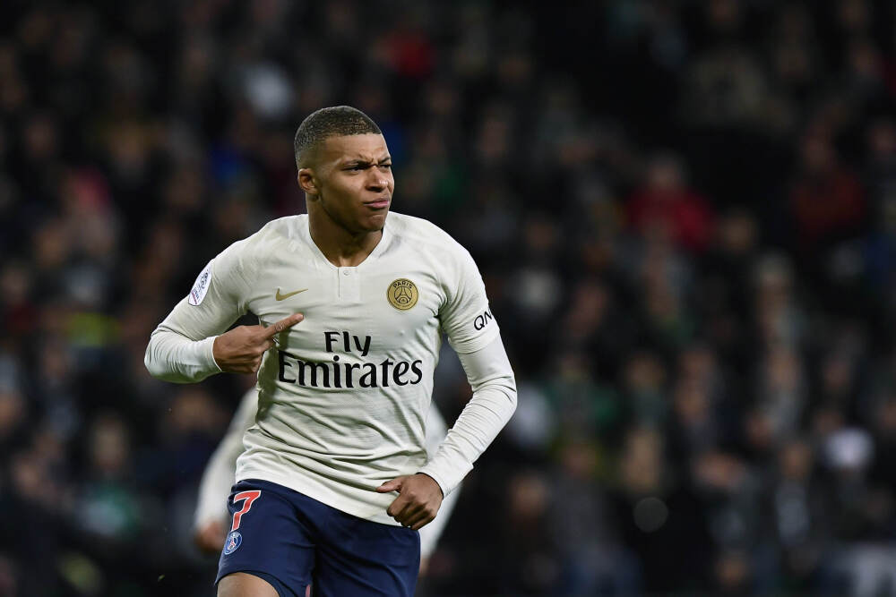 阿斯：门迪将于今日下午参加皇马合练，目标在西超杯达到最佳状态